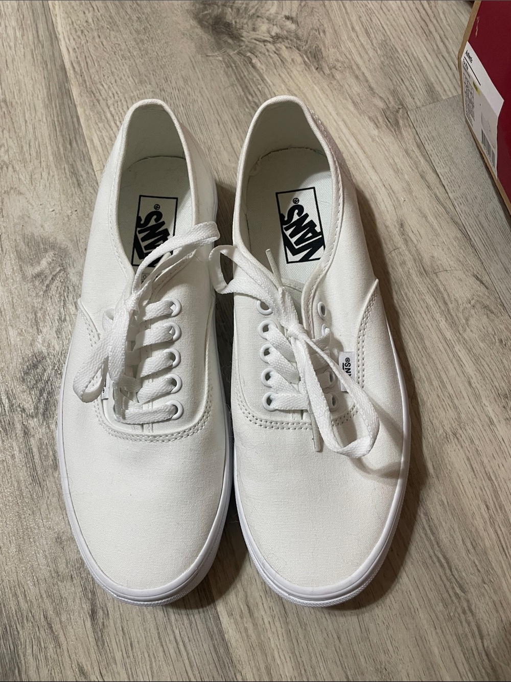Vans White Low-Top Canvas Sneakers New in Box True White